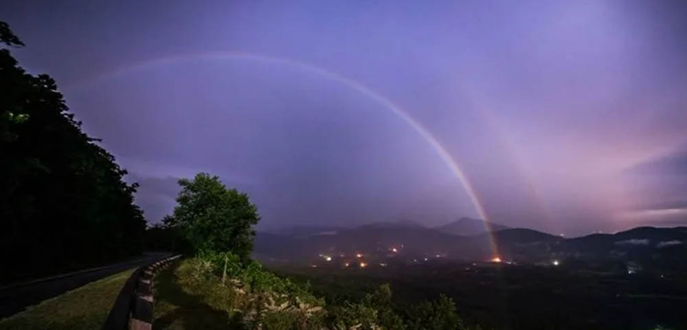 Лунная радуга